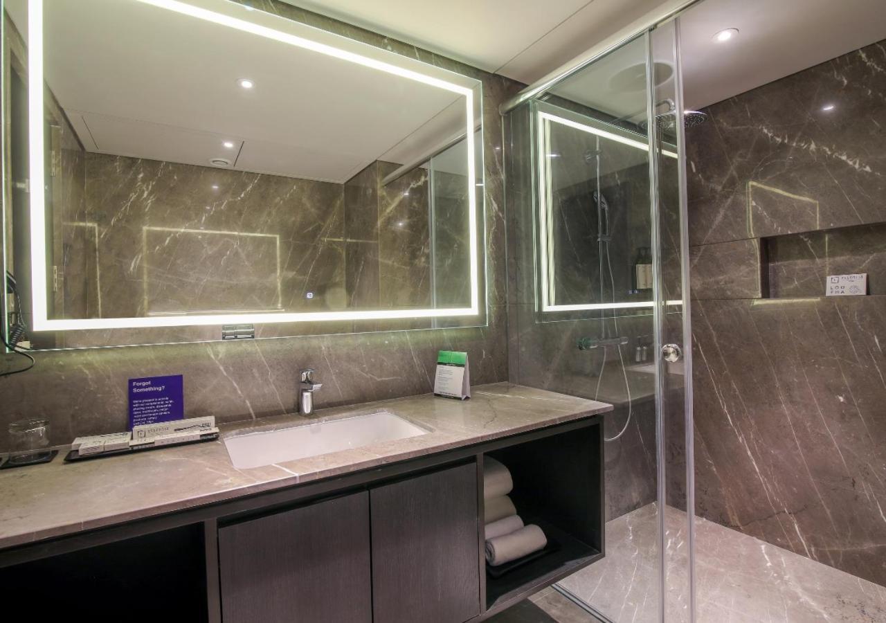 Essentia Premier Hotel Pune Wakad Pimpri-Chinchwad Exterior foto